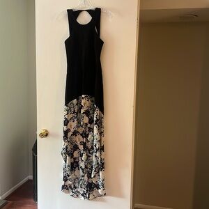 Parker high low dress with floral pattern XS